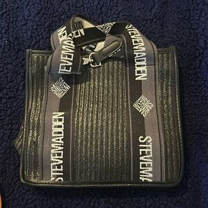 Only worn one Steve Madden bag
